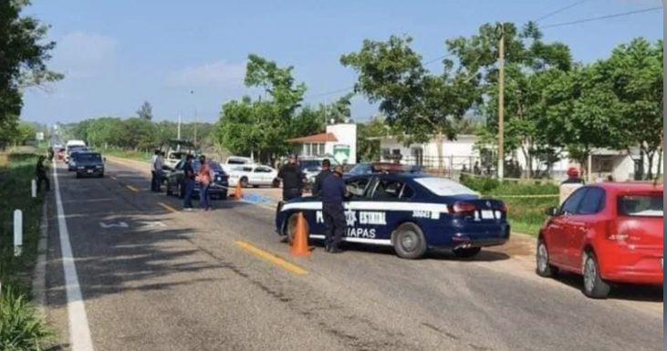 Muere policía en choque con traficantes de personas en Chiapas