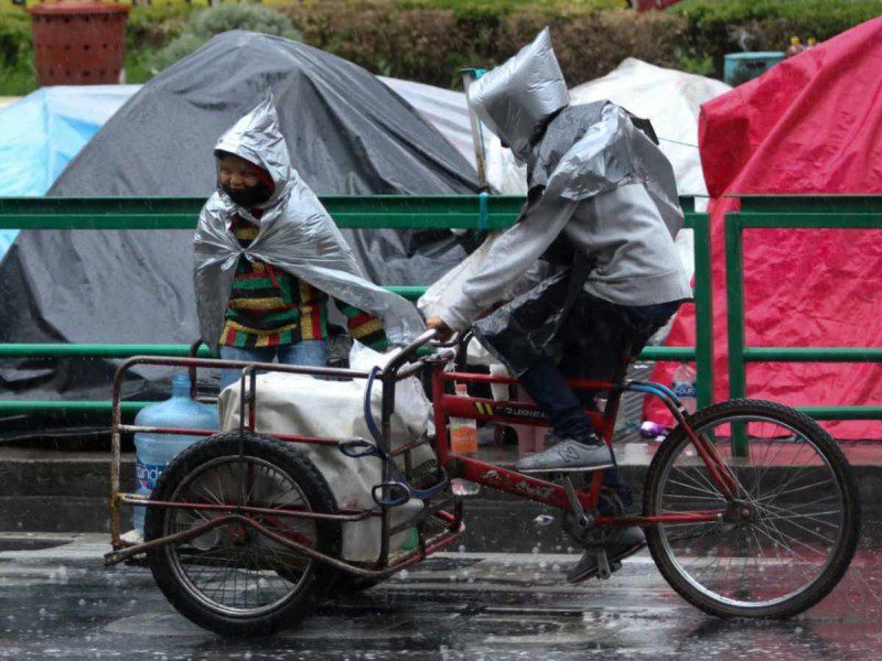 Alerta amarilla en 8 alcaldías por lluvia