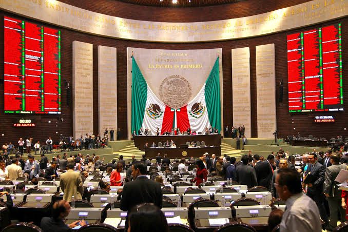 59 diputados de 198 perdieron reelección, 30 son de Morena