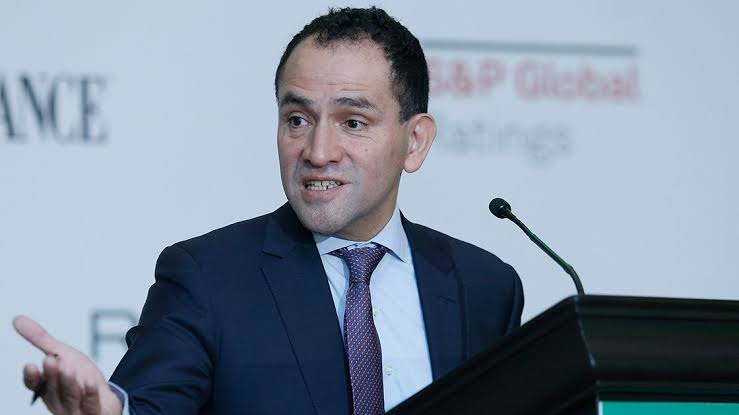 Senadores de oposición respaldan a Arturo Herrera como gobernador de Banxico