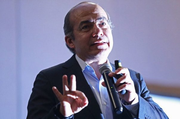 El expresidente Felipe Calderón da positivo a Covid-19