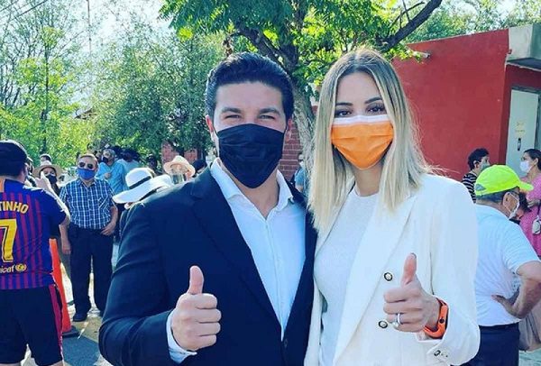 Acudió a votar Samuel García, candidato a gobierno de NL