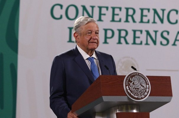 Le pediré permiso a Anaya para tomarse una caguama por triunfo de Morena: AMLO