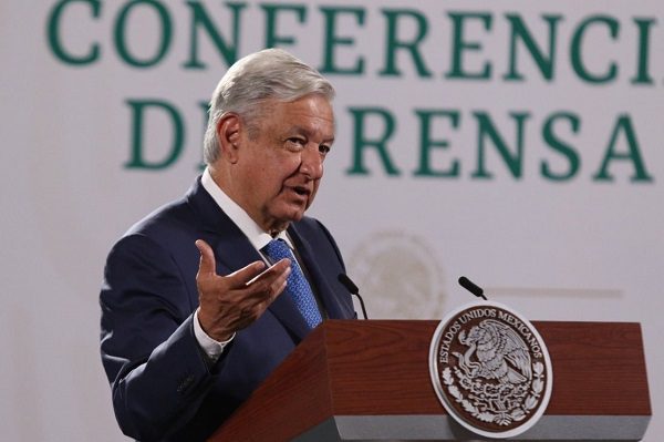 Habrá que negociar mayoría calificada en el Congreso, acepta AMLO