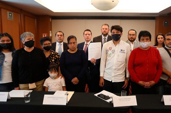 Familiares de víctimas de L12 demandarán a constructoras en EE.UU.