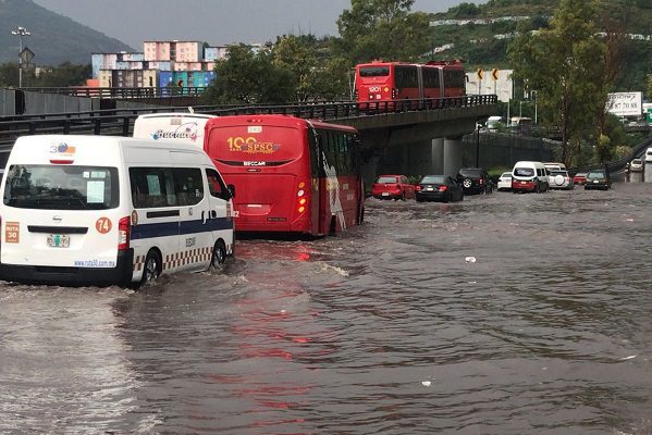 Así se encharcó Indios Verdes debido a las fuertes lluvias #VIDEOS