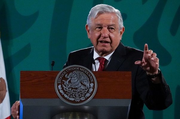 AMLO anuncia reformas al INE, a la CFE y a la GN