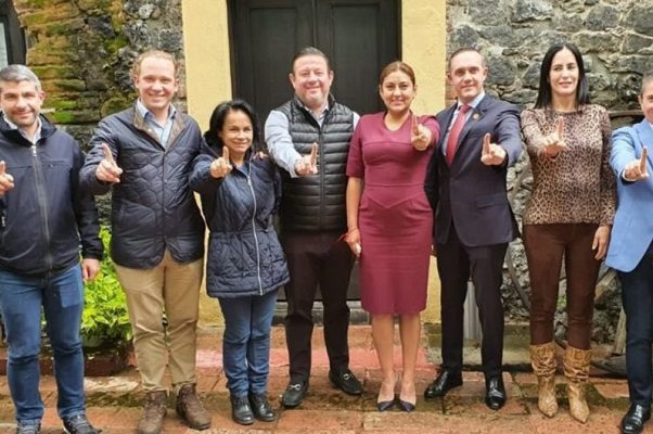 Alcaldes de oposición en CDMX crean Unión de Alcaldías