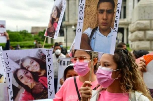 Marchan para pedir justicia por jóvenes atropelladas en Iztacalco #VIDEOS