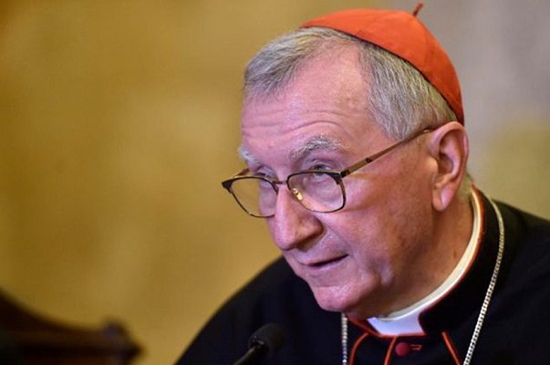 Llega a México el secretario de Estado del Vaticano