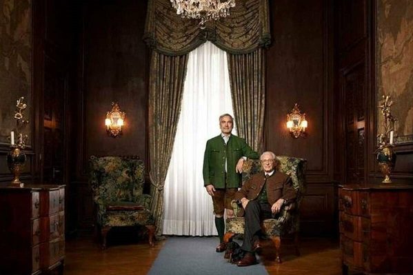 El duque de Baviera, sucesor al trono de Inglaterra, se declara abiertamente gay