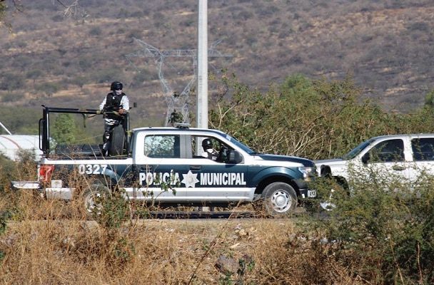 Asesinan a siete personas en un taller mecánico en Salvatierra, Guanajuato