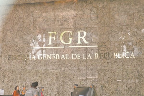 CNDH presenta acción de inconstitucionalidad contra Ley de la FGR