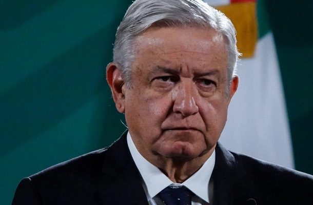 AMLO llama a Aureoles a demostrar que Morena es un 'narcopartido'