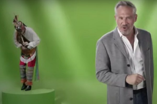 Cultura acusa a empresa de ridiculizar a voladores de Papantla