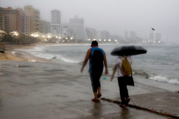 Dos personas han muerto en Guerrero tras el paso de "Enrique"