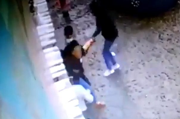 Denuncian presunto secuestro de dueña de restaurante en Apatzingán #VIDEO