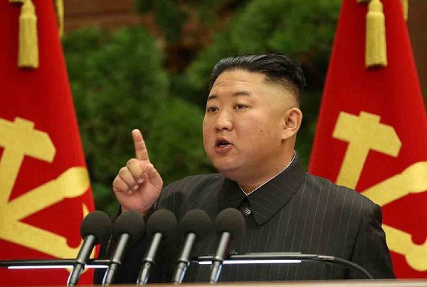 Kim Jong-un señala un 'grave incidente' ocurrido en la gestión de la pandemia