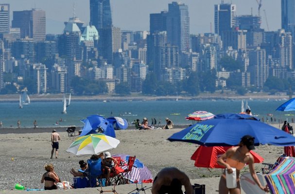 Vinculan al menos 100 muertes a ola de calor en Canadá
