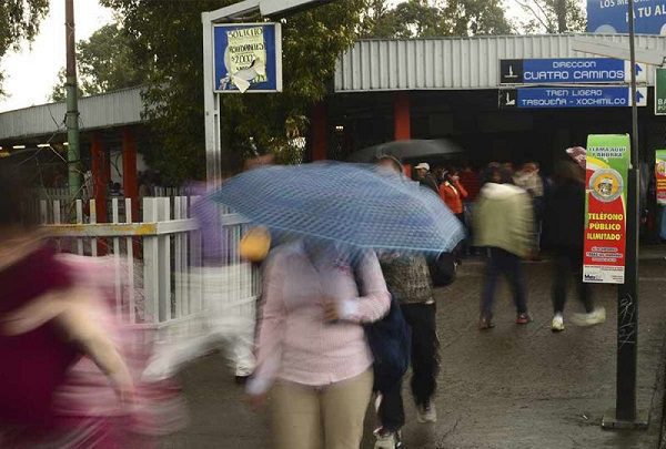 Metro CDMX reporta retrasos por lluvia
