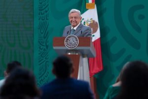 TEPJF confirma sanciones a López Obrador por difusión de propaganda