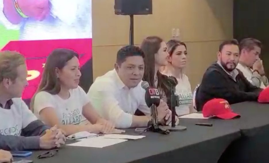 Ricardo ‘El Pollo’ Gallardo se declara ganador de la gubernatura en SLP