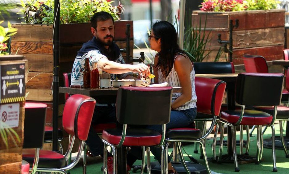 Restauranteros en Colima se oponen a Ley Seca por elecciones; piden excepción