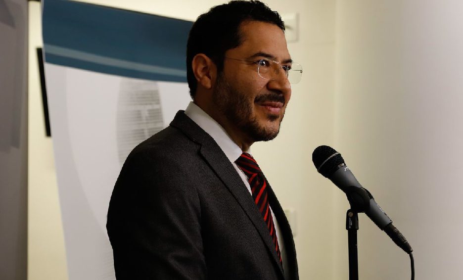 Morena dialogará con otras fuerzas para alcanzar mayoría calificada: Batres