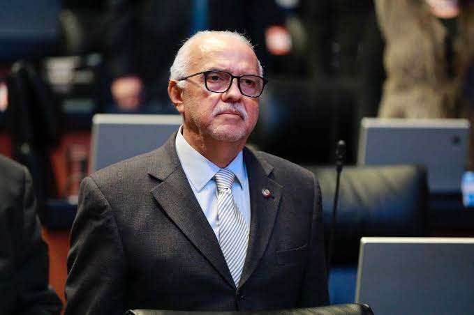 Miguel Ángel Navarro Quintero aventaja en la elección en Nayarit