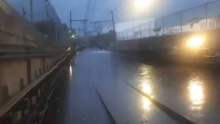 Línea A del Metro sin servicio desde Peñón Viejo a La Paz por inundaciones