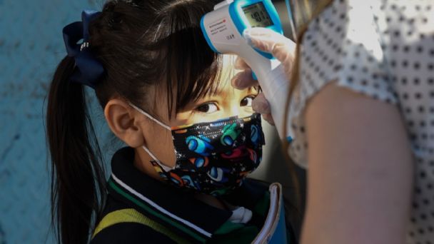 Preparativos para regreso a clases de más de 4 millones de alumnos en Edomex