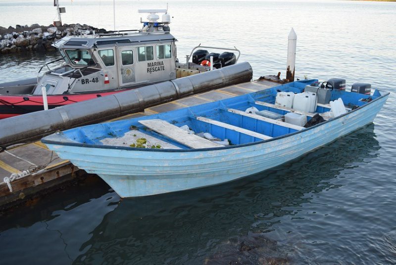 Embarcación de Semar se hunde en Playa del Carmen