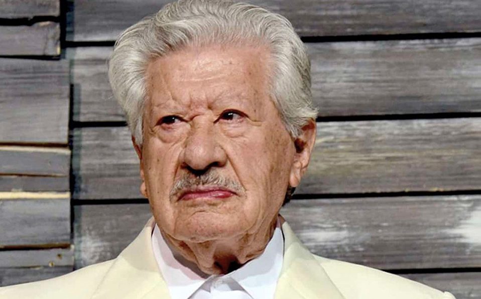 Con nueva obra teatral Ignacio López Tarso celebra 70 años en el escenario