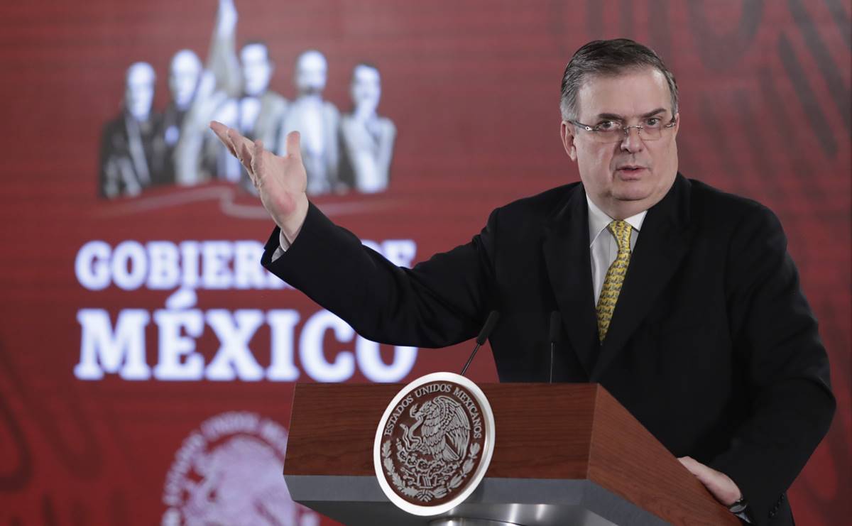 Se requiere vacunar a 3 millones para reabrir frontera con EU: Ebrard