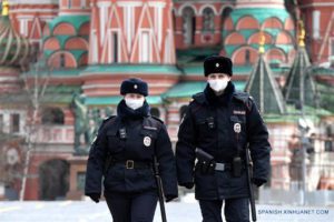 Récord de muertes diarias en Moscú por covid-19