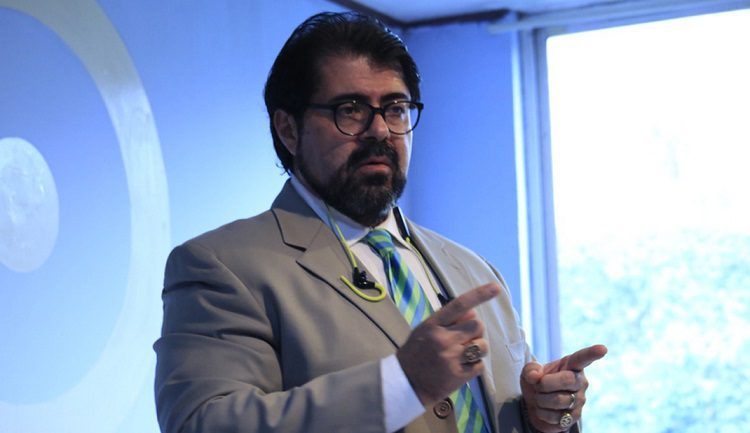 Renuncia titular de Comunicación Social de Segob