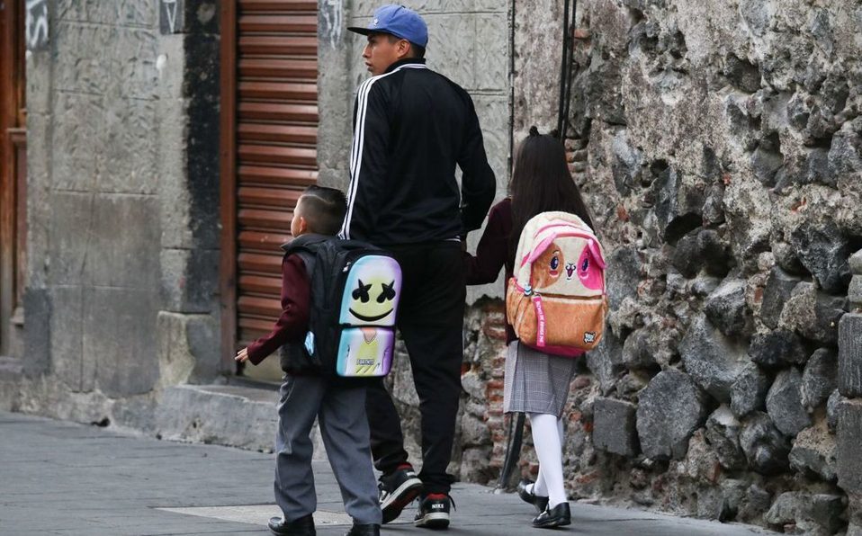 Nuevos lineamientos de ley dan 5 días libres en el trabajo a papá