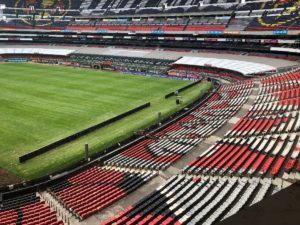 Rifarán palco en el Estadio Azteca adquirido en 1984
