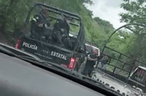 Grupo crminal atacó a balazos a policías en Otzoloapan #VIDEO