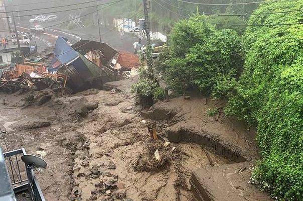 Hay decenas de desaparecidos tras deslave en Japón #VIDEOS