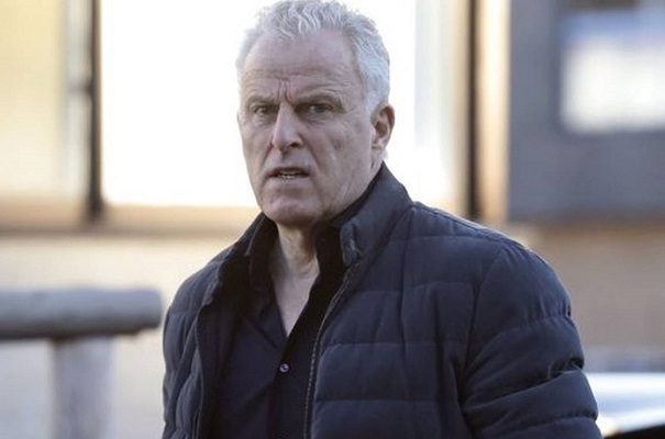 Hieren de gravedad al periodista neerlandés Peter R. de Vries