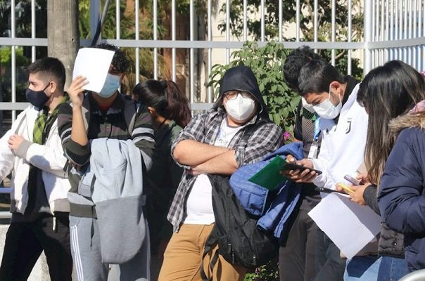 Advierten posible brote de la variante Lambda (andina) en Bolivia