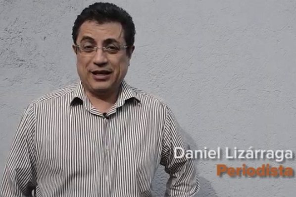 Gobierno de El Salvador deporta al periodista mexicano Daniel Lizárraga