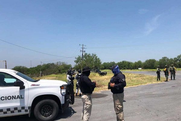 Realizan operativos de búsqueda en carretera Monterrey-Nuevo Laredo
