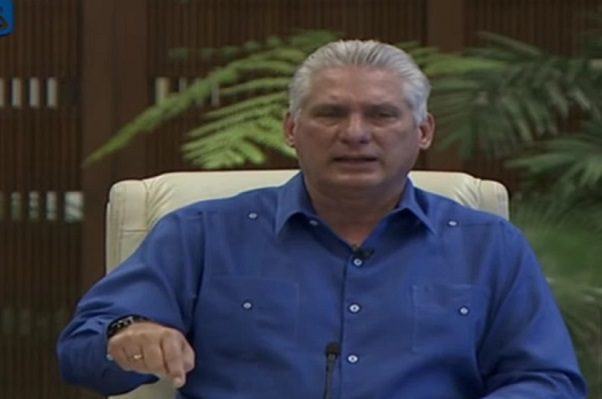 El presidente de Cuba aparece en televisión tras llamar a ‘combatir’ protestas