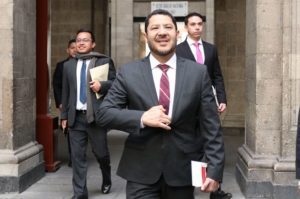 Sheinbaum anuncia que Martí Batres será el próximo secretario de gobierno de CDMX