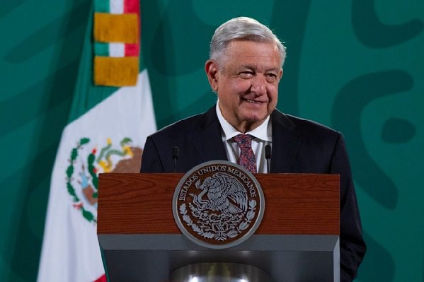 AMLO informa que ofreció a directivos de Delta el avión presidencial