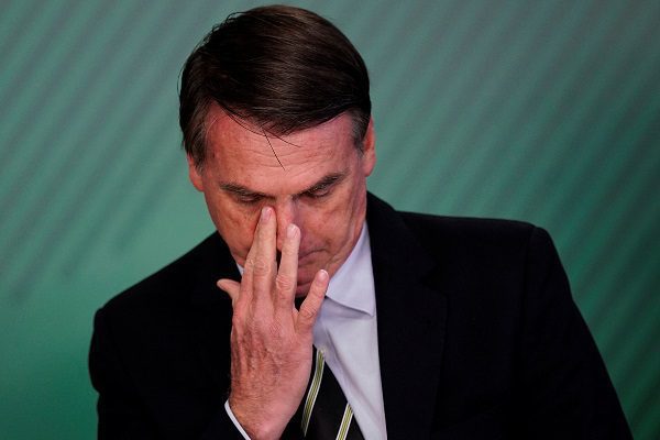 Jair Bolsonaro es hospitalizado por ataque de hipo y dolores abdominales