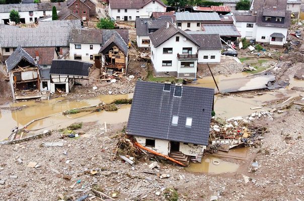 Inundaciones en Alemania y Bélgica dejan 48 muertos y decenas de desaparecidos
