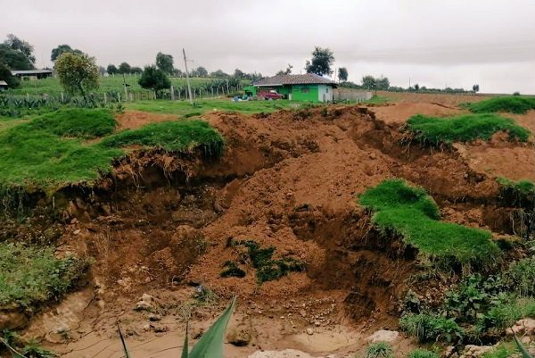 Reportan formación de un nuevo socavón en Puebla #VIDEO
